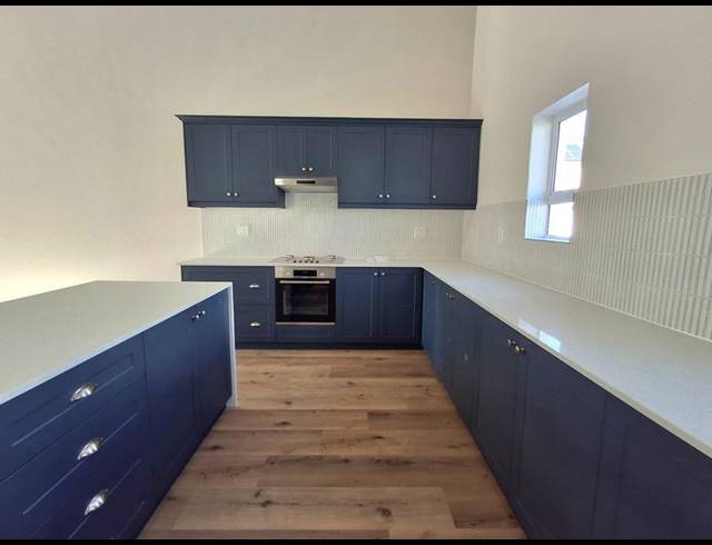 3 BEDROOM HOUSE FOR SALE IN LAMPIESBAAI